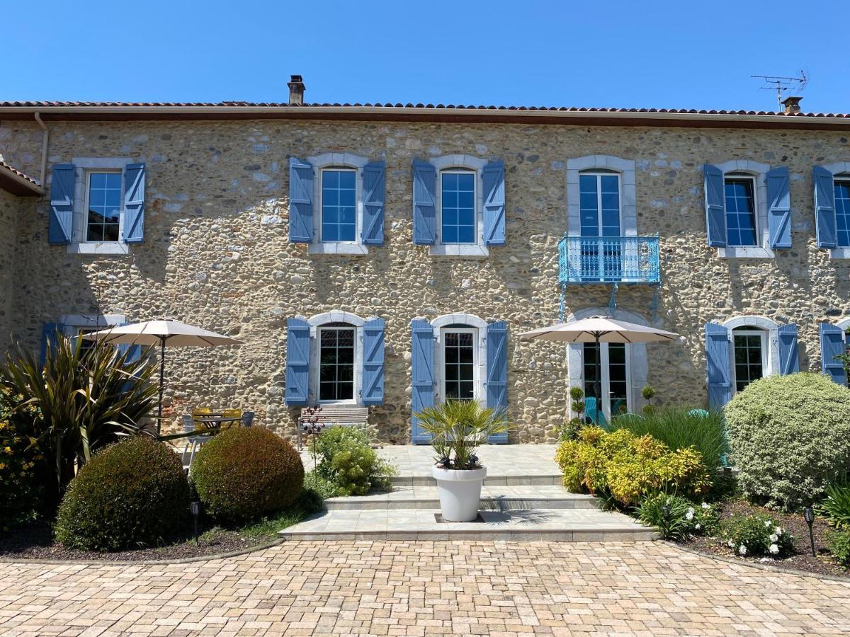 La Maison Du Bonheur Ausson Exterior photo